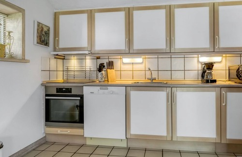 Hals House | "Rebecca" - 1.5km from the sea by Interhome