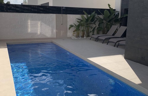 Rojales Villa | Recent Luxurious Villa with Private Pool