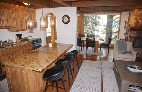 Aspen Condo | Recently Remodeled including new appliances - River Location (203187-4499)
