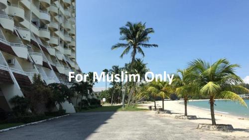 Si Rusa Apartment | Reco Homestay@ The Regency Tanjung Tuan Beach Resort Port Dickson Tepi Pantai