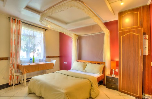 Nairobi West House | Red Buffalo House Hotel
