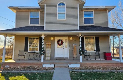 Paragonah Bed & Breakfast | Red Creek Inn and Farm