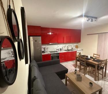 Akovitika Apartment | Red Harmony by the sea Pool and balcony