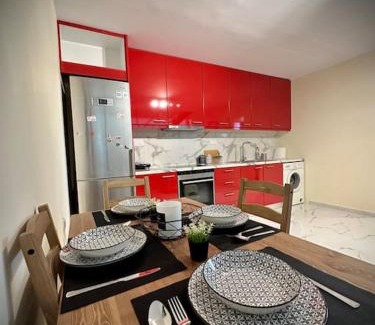 Akovitika Apartment | Red Harmony by the sea Pool and balcony