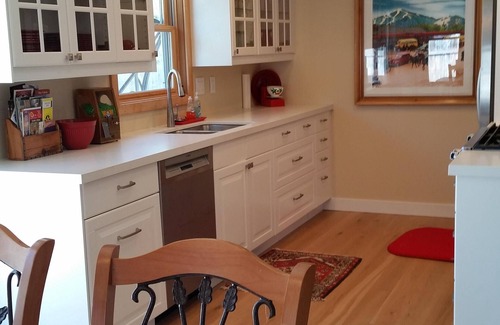 Hailey House | "Red Pedal Cottage " - Charming Hailey Home