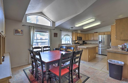 Moab South Valley Cottage | 'red Rock Rambler' Moab Home w/Hot Tub & Views!