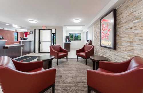 Crosswoods Hotel | Red Roof Inn PLUS+ Columbus - Worthington