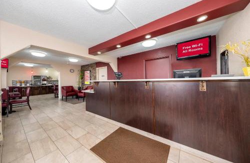 Madison Hotel | Red Roof Inn PLUS+ Huntsville – Madison