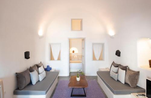 Finikia House | Red Stone Villa