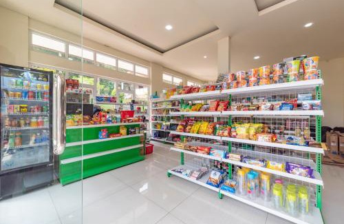 Ciloto Hotel | RedDoorz at Cisarua Puncak Bogor
