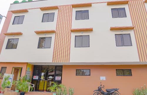 Santa Fe Hotel | RedDoorz at La Briana Guest House Santa Fe, Bantayan Cebu