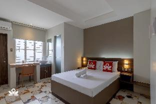 Tondo Hotel | RedDoorz at V Plaza Hotel Manila
