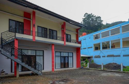 Dieng House | RedDoorz @ Gerbang Dieng Plateau Area