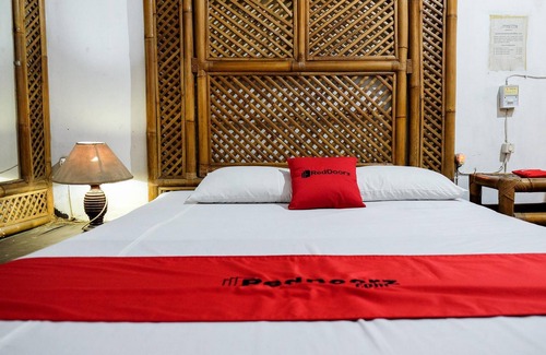 Bogor Hotel | RedDoorz Plus near Jalan Baru Bogor