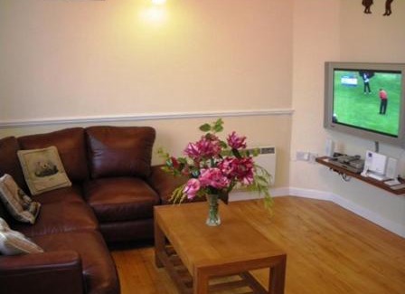 Killarney Bed & Breakfast | Redwood