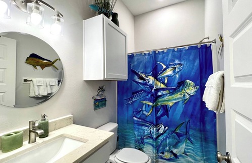 Central City House | Reelin' It Inn - 14931