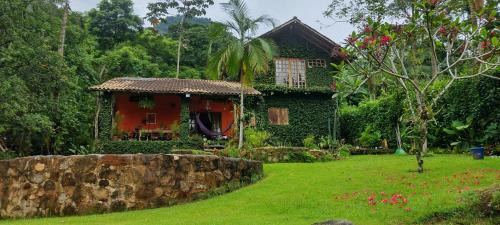Mambucaba House | Refúgio Farm House