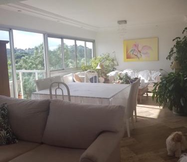 Santo Amaro House | Refúgio Verde - Tranquilidade com Vista da Cidade