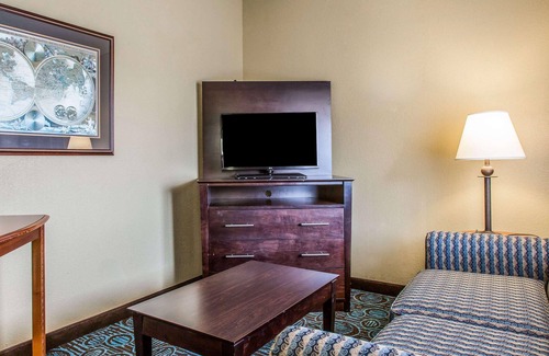 New London Hotel | Regency Inn & Suites New London, Mystic