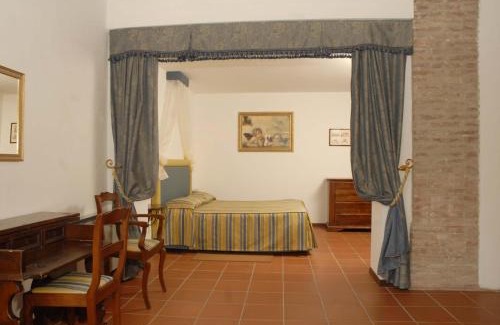 Sovicille House | Relais Borgo Di Toiano