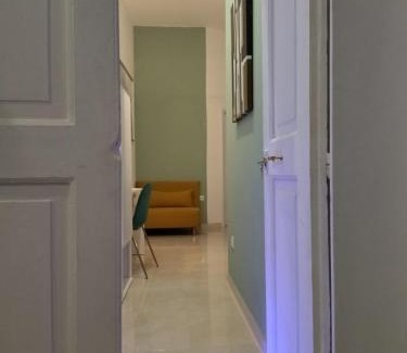 Naples City Centre Bed & Breakfast | RELAIS TORRE GLORIA