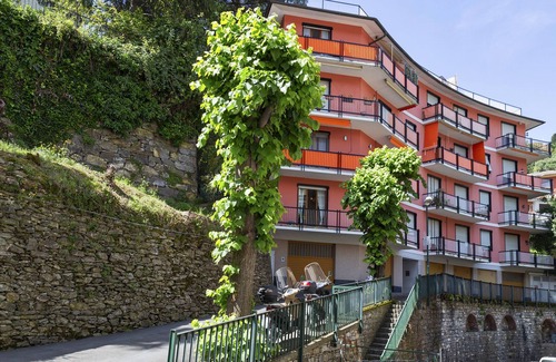 Rapallo Apartment | Relax in giardino a due passi dal porto