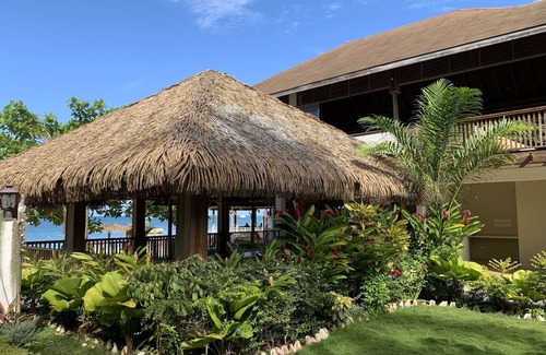 Negril Villa | Relax In Jamaica - Enjoy 7 Miles Of White Sand Beach! 1 Bedroom Villa by RedAwning
