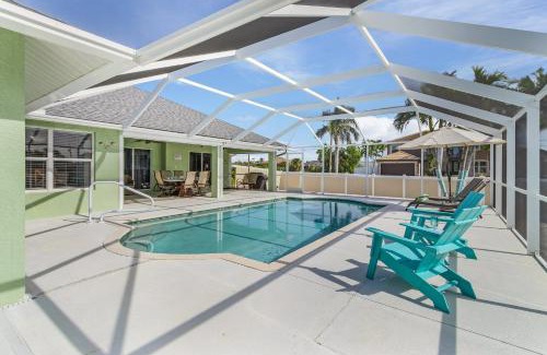 Pelican House | Relax & Unwind in Great Location, Bicycles, Heated pool - Villa Green House - Roelens