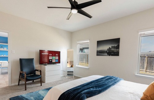 Converse House | Relaxing and Spacious Home Away from Home