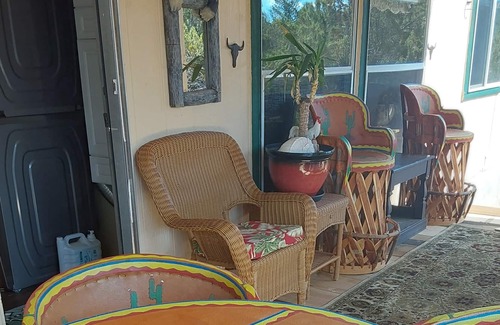Springerville House | Relaxing simple 2 bedroom 2 bathroom split wing home, your home away from home.