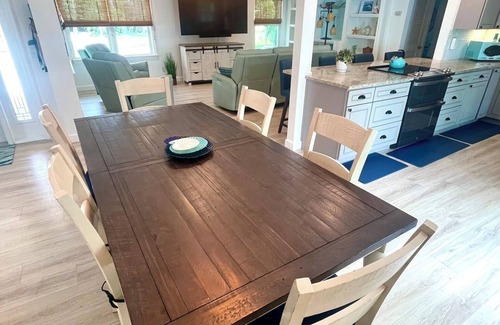 Downtown House | "RELAXMORE IN PARADISE" Sarasota Getaway with Private Pool