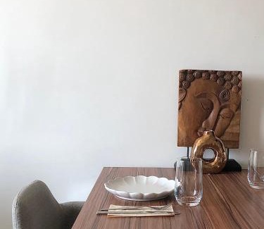 Chang Khlan Apartment | Remote work friendly apartment with fast wifi - rooftop and gym