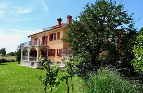 Sveta Nedelja Condo | Remote workers welcome - fiber internet available!