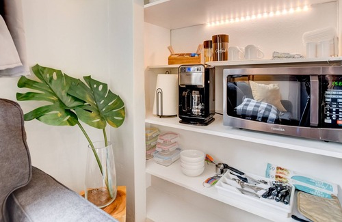 University City House | ✔Remote Work✔Self Check-In✔Streaming✔200Mbps