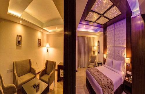 Jaipur Hotel | Renest Jaipur