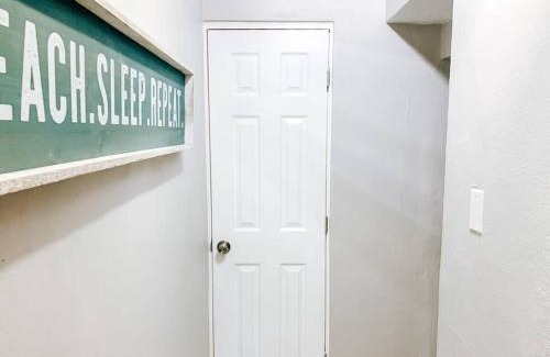 Santurce Apartment | Renovated Comfy House w/ Free Parking @ Santurce - Villa Palmera