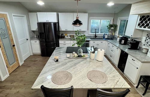 Moncks Corner House | Renovated Spacious 4 bedroom Low Country Home