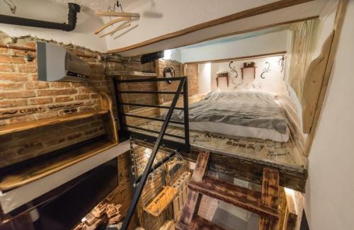 Centrul Vechi Apartment | Rent a Room - Be Rustic