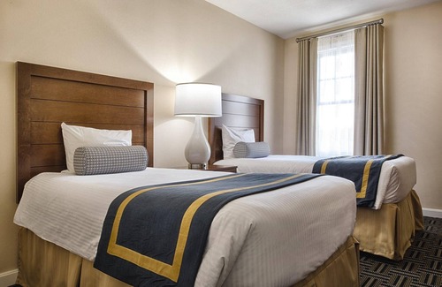 The Point Resort | Rental Longwharf Resort by Wyndham 2br Pool & Gym