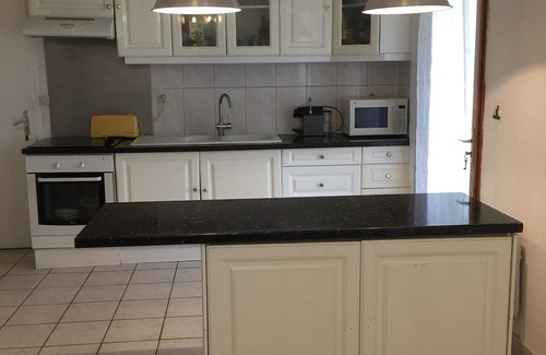 Beaune House | Renting a House in Beaune, 5 bedrooms
