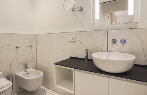 Porta Nuova Apartment | Repubblica Suite Ii-hosted by Sweetstay