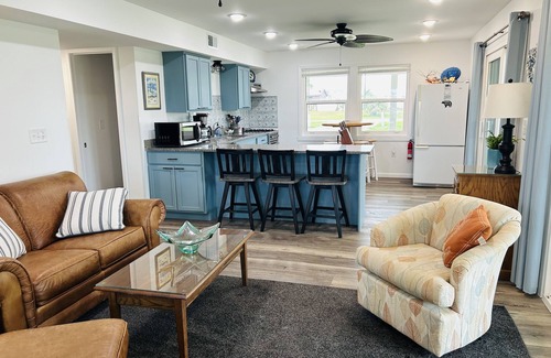 Mexico Beach House | Request snowbird rates today! Close to the beach, no crowds, no traffic!