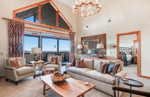 Sugar Mountain Apartment | Reserve 13B