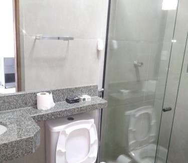 Vila Moraes House | Residência Hélio Gregório Caldas Novas