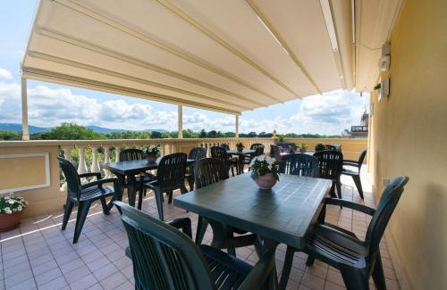 Viareggio Apartment | Residence Colombo
