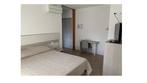 Milano Marittima Apartment | Residence Crystal Palace