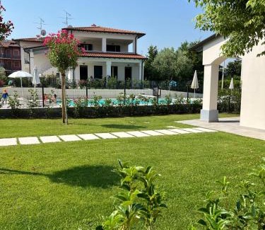Colombare Apartment | RESIDENCE FIORE ROSSO