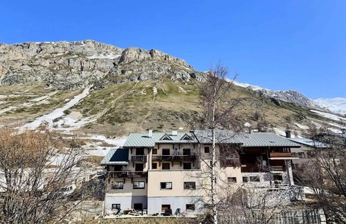 Val-d'Isere Apartment | Residence Hameaux De Val - Your large mezzanine studio with covered garage 5 minutes from the slopes