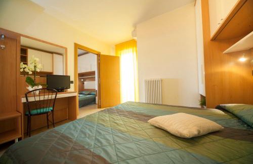 San Giuliano a Mare Apartment | Residence il Capodoglio