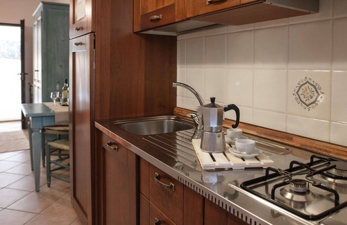 Sos Alinos Apartment | Residence in Orosei with 0 bedrooms sleeps 2